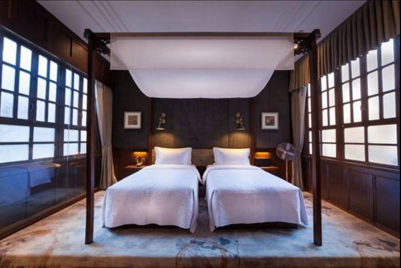 Silver Chest Boutique Hotel Куньмин Экстерьер фото