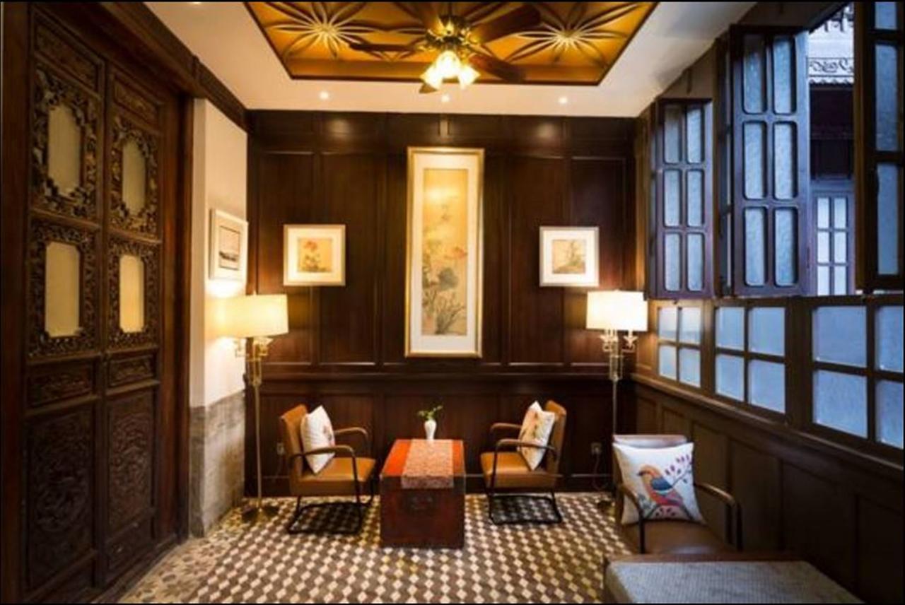 Silver Chest Boutique Hotel Куньмин Экстерьер фото