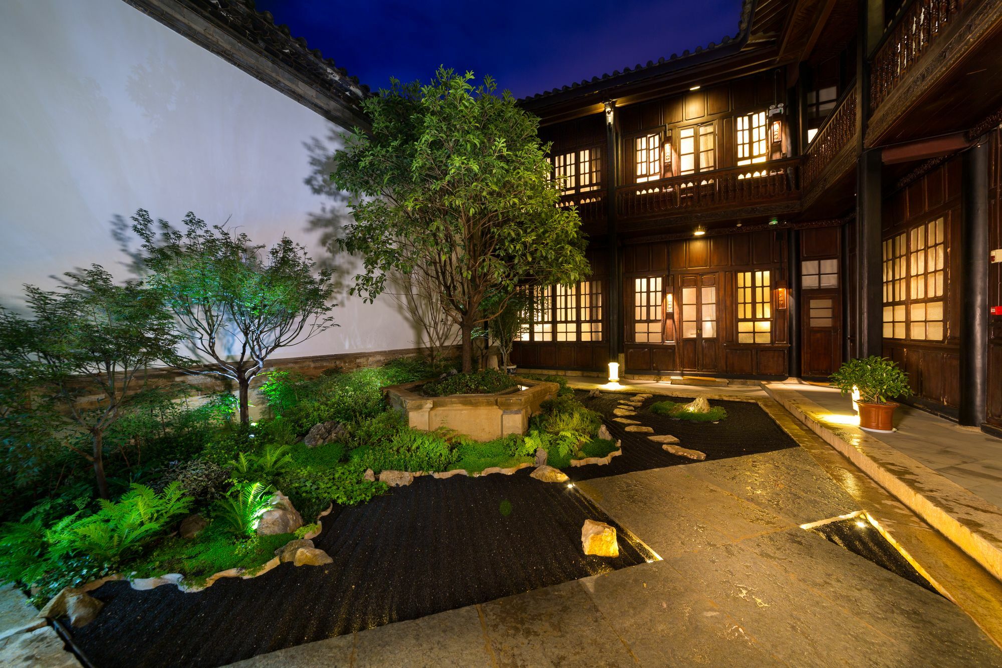 Silver Chest Boutique Hotel Куньмин Экстерьер фото